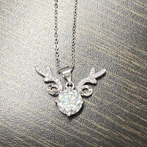 Dazzling 2ct Moissanite Deer Necklace